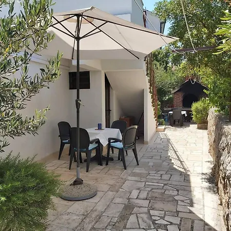 Pelegrin - With Sea View