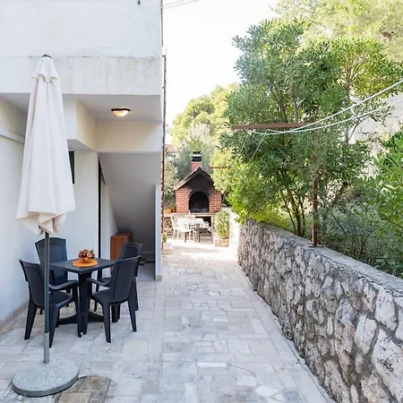 Pelegrin - With Sea View * Zavala