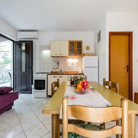 Pelegrin - With Sea View *