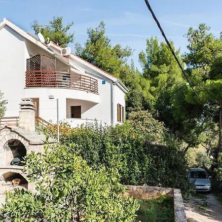 Pelegrin - With Sea View Zavala