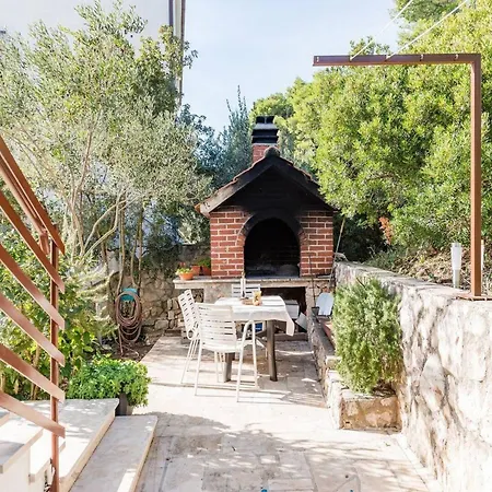 Pelegrin - With Sea View